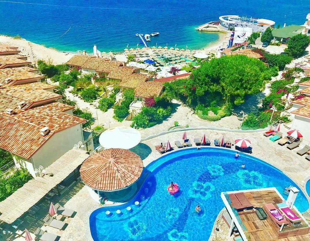 Bougainvill Sunset Villa Sarandë Esterno foto